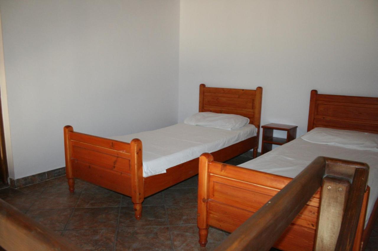 Hotel Albatros à Calarasi  Extérieur photo