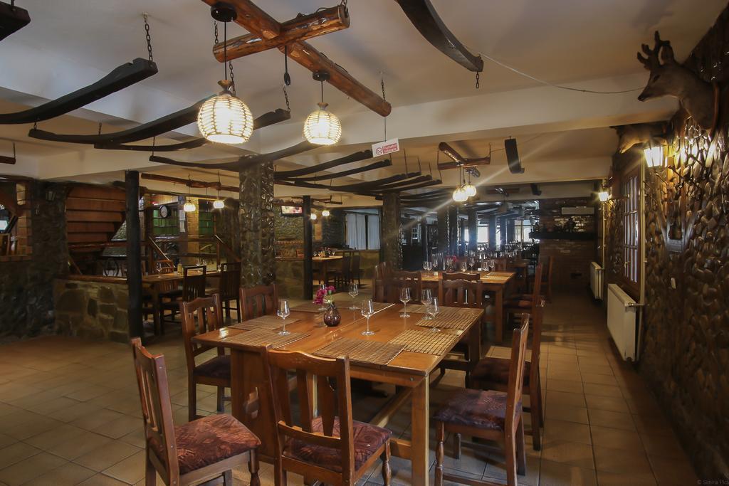 Hotel Albatros à Calarasi  Extérieur photo