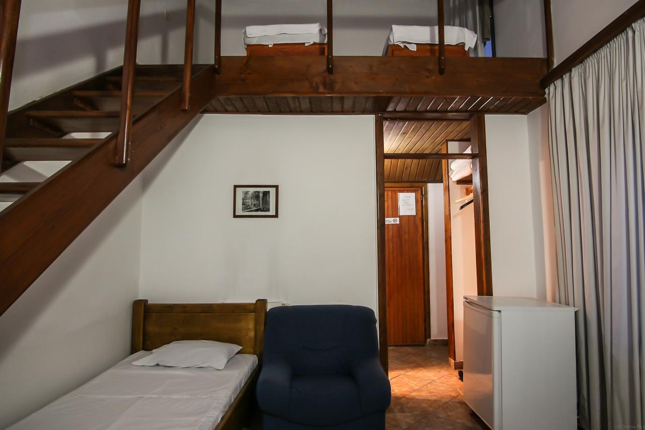 Hotel Albatros à Calarasi  Extérieur photo